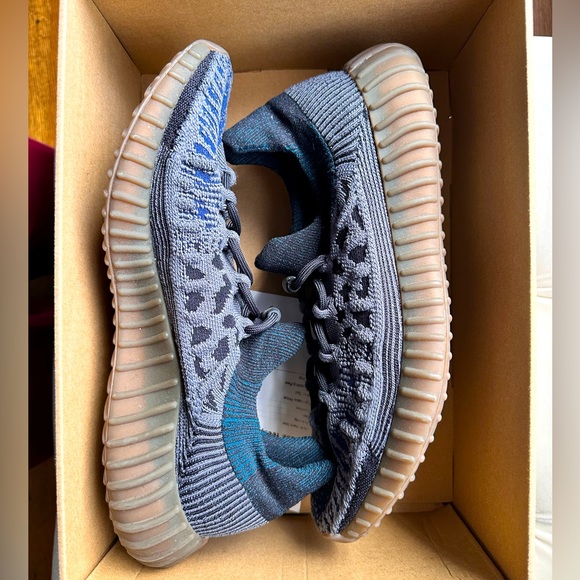 Yeezy Boost 350 V2 CMPCT Men’s Sneakers